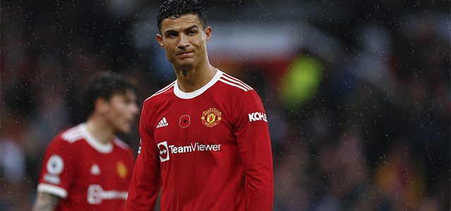 Ronaldo de salvador a criticado, el exjefe de la Premier League: el Manchester United es para el tráfico